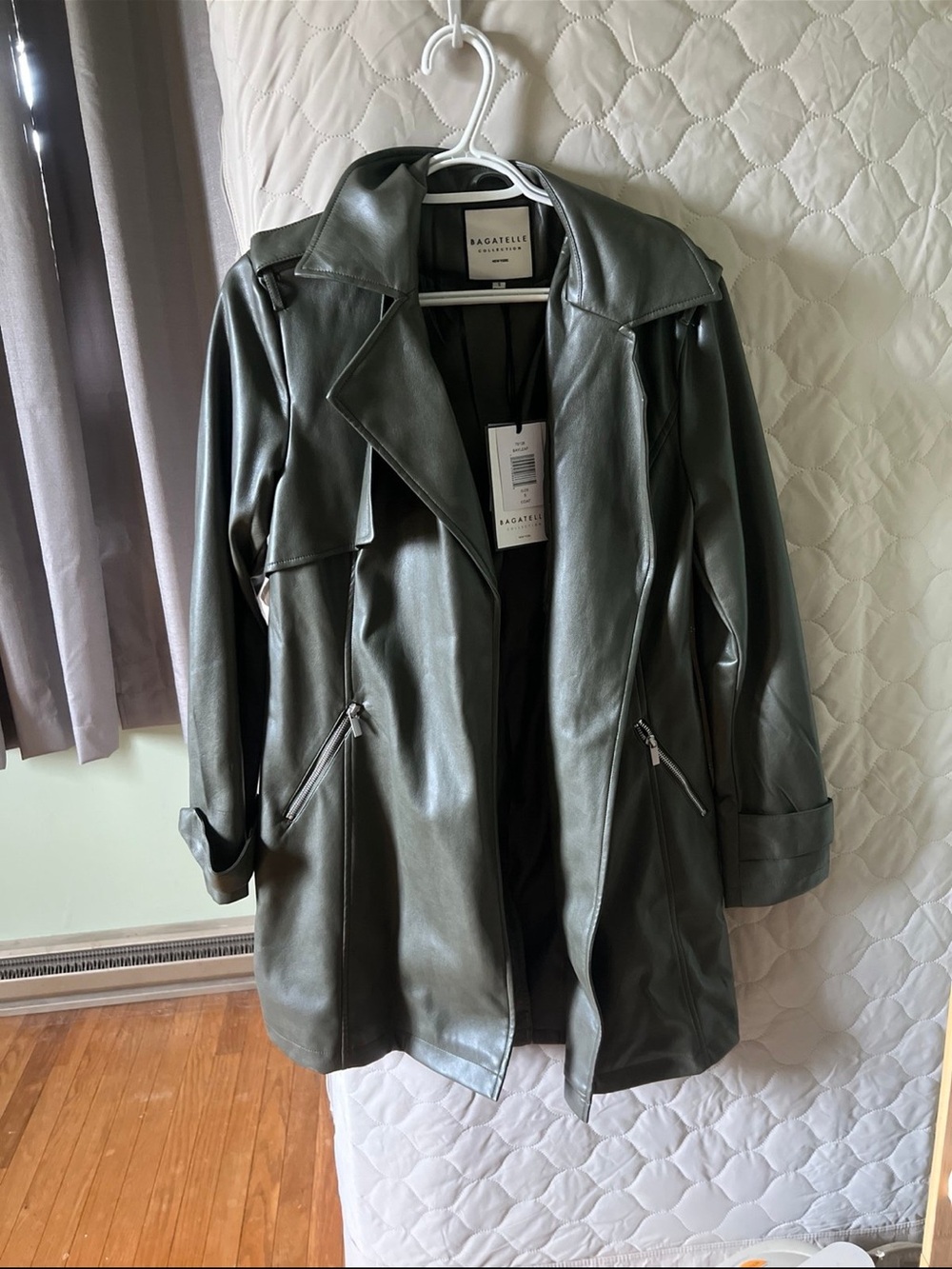 BAGATELLE COLLECTION Women's Olive Green Faux Leather Trench Coat